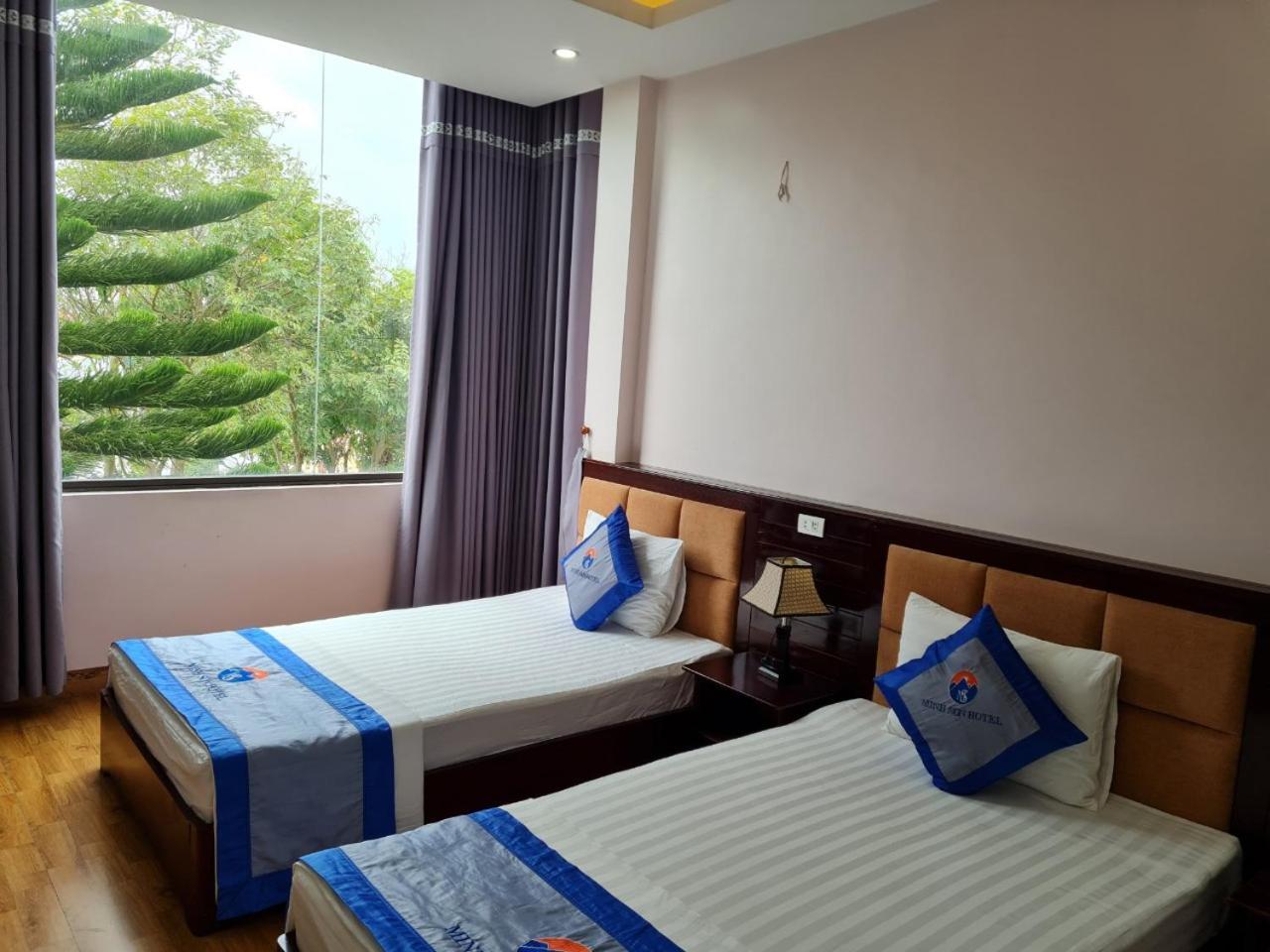 Minh Son Hotel Ta Lan Than Exterior foto