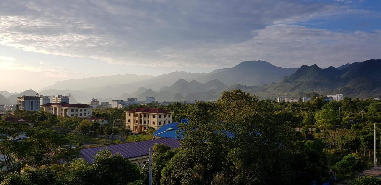 Minh Son Hotel Ta Lan Than Exterior foto